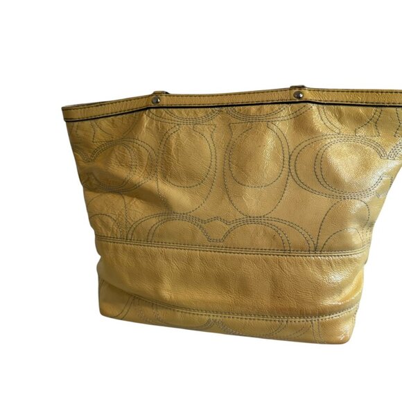 Coach Leather Tote Purse yellow patent Signature Embossed Logo F15142 - Picture 4 of 8